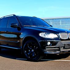 BMW X5 4.8i