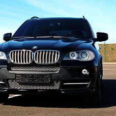 BMW X5 4.8i