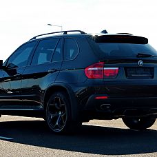 BMW X5 4.8i