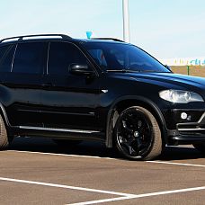 BMW X5 4.8i