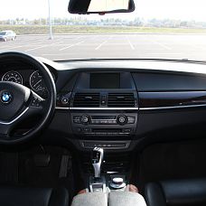 BMW X5 4.8i